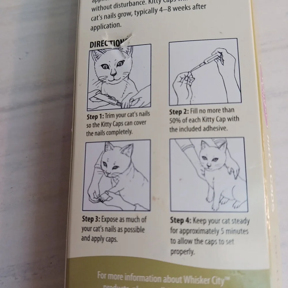 Whisker City Green Yellow Medium Nail Caps